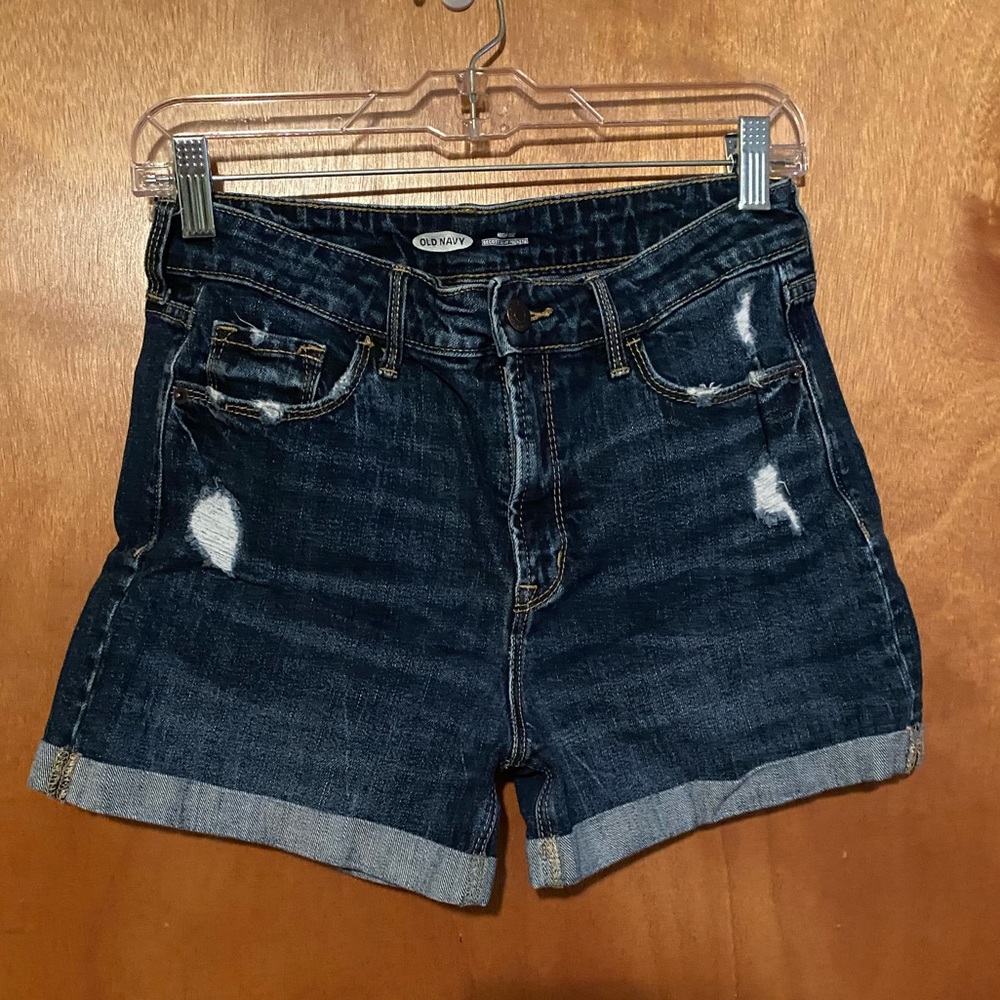 Short jean shorts